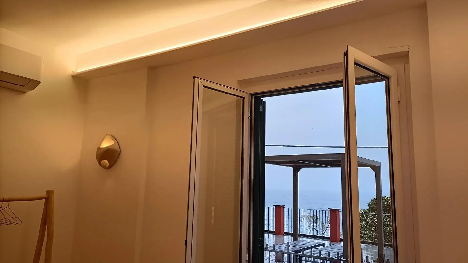 Sea View Apartment Viviana Monterosso al Mare